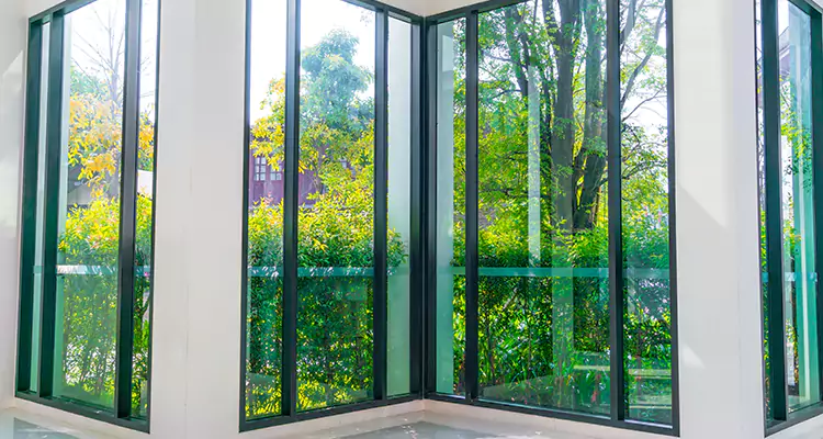 Folding Glass Balcony Door Repair in Casselberry, FL