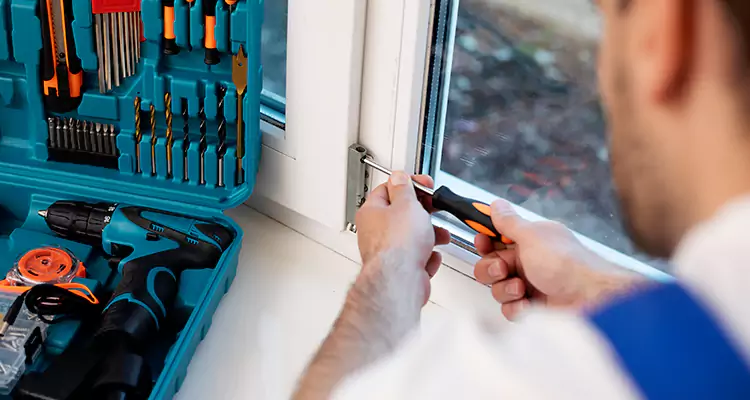 Mirrored Sliding Doors Replacement Expert in Casselberry, FL